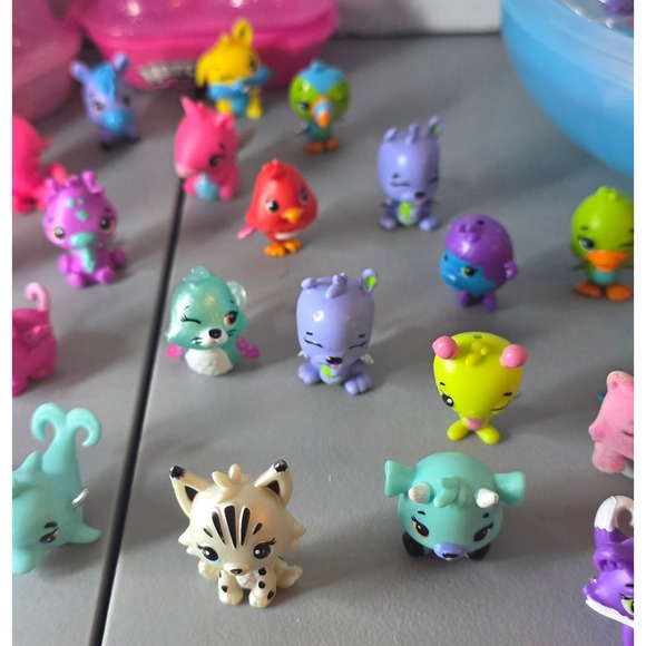 Hatchimals Pixies Crystal Flyer Doll and CollEGGtibles Lot Playsets Bundle - Picture 9 of 16